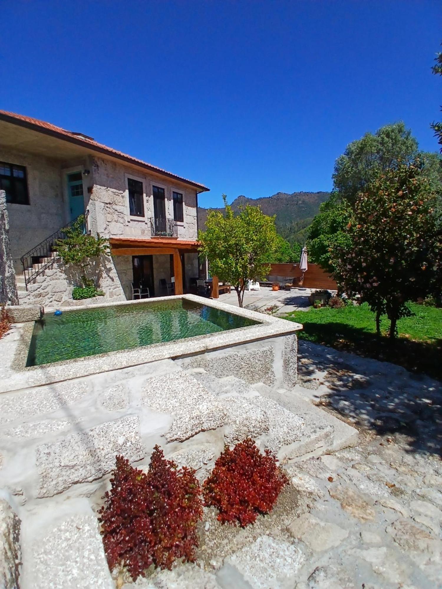 Villa Dos Santos - Gerês Country House Exterior foto